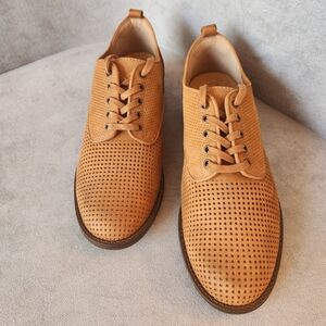 Brioso Oxford Shoes Women's 8 Brown Cigar Leather Fixby Perforated New $120